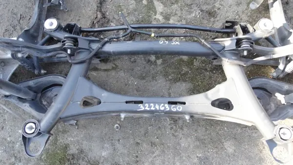 Volvo XC40 Hef-Slee Achterzijde Naakt OEM 32246360 image 2