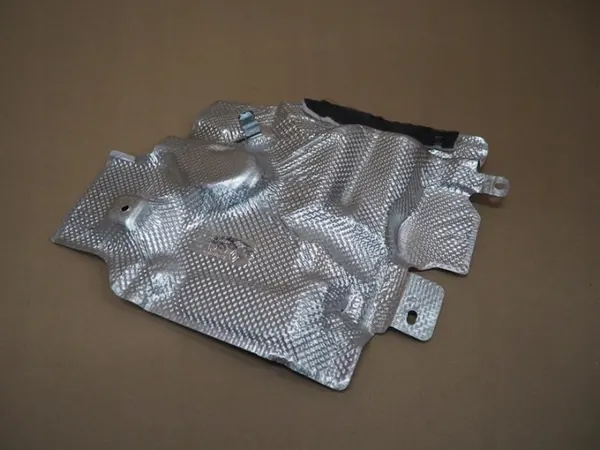 Hitzeschutz Unterboden Renault Clio V 476930012R image 3