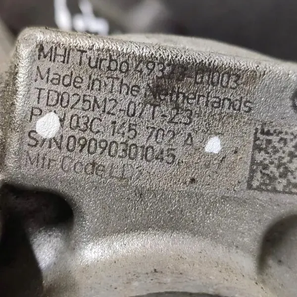 VW Turbo OEM 09090301045 1.4L Bensiini 2009 image 3