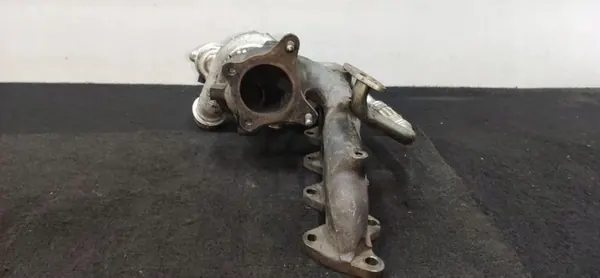 VW Turbo OEM 09090301045 1.4L Bensiini 2009 image 4