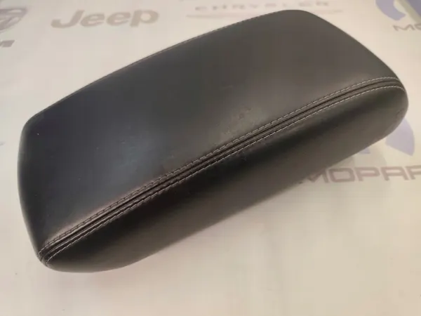 Jeep Grand Cherokee Armsteun OEM X85007602BL Zwart Leer image 2