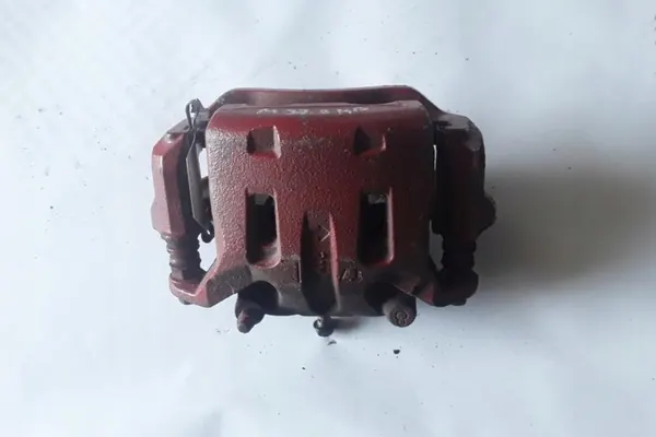 Vorderer linker Bremssattel INFINITI M37 2012 image 2