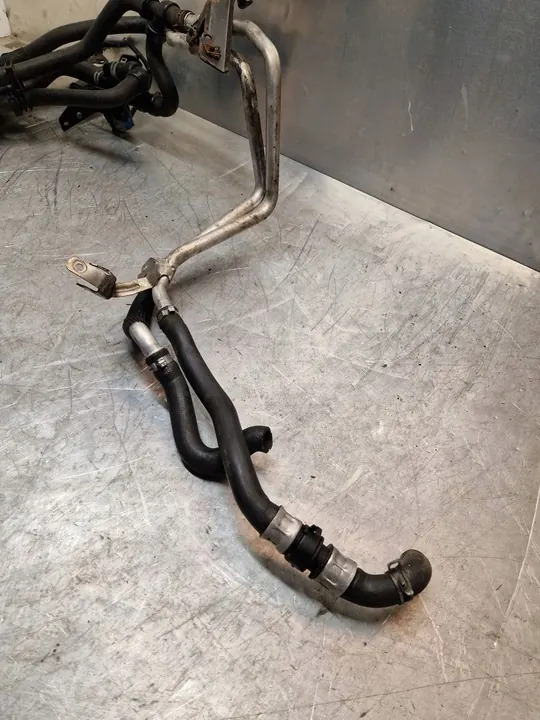 Mangueira de aquecimento Nissan NV300 image 2