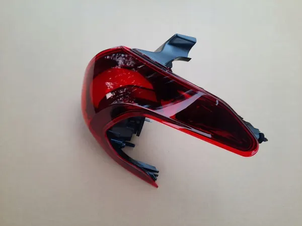 Lámpara Trasera Derecha Peugeot 2008 I Lift Original image 3