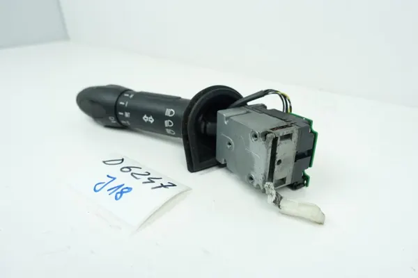OEM 5801781376 Interruptor limpiaparabrisas Iveco Stralis image 3