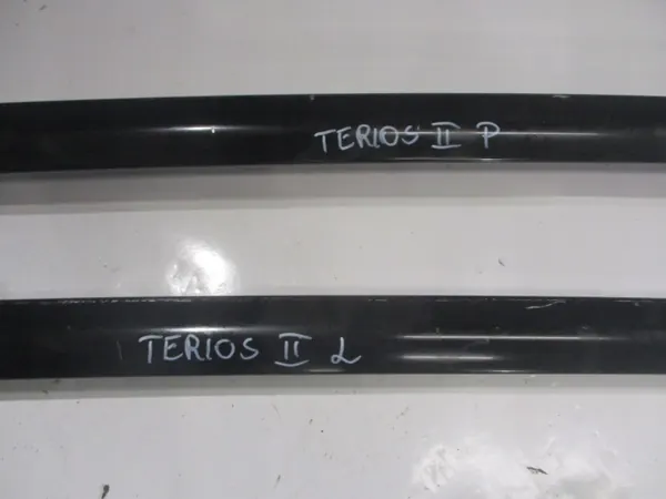 OEM Katotankosarja Daihatsu Terios II:lle - Vasen & Oikea image 4