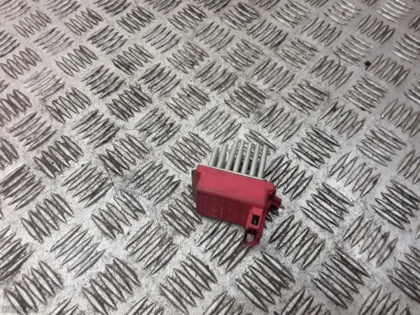 VW Heizungsgebläse Widerstandsrelais OEM 657364M image 2