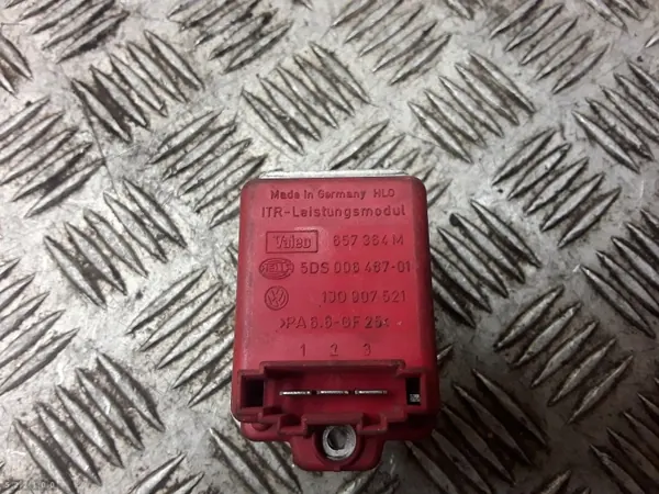 VW Heizungsgebläse Widerstandsrelais OEM 657364M image 4