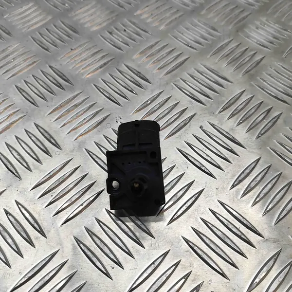 Capteur de pression d'air Jaguar XJ (X351) image 4