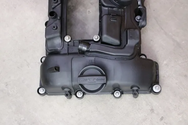 BMW E90 E91 F10 F11 F30 F31 335i 535i N55 Tampa de Válvulas 7570292 image 4