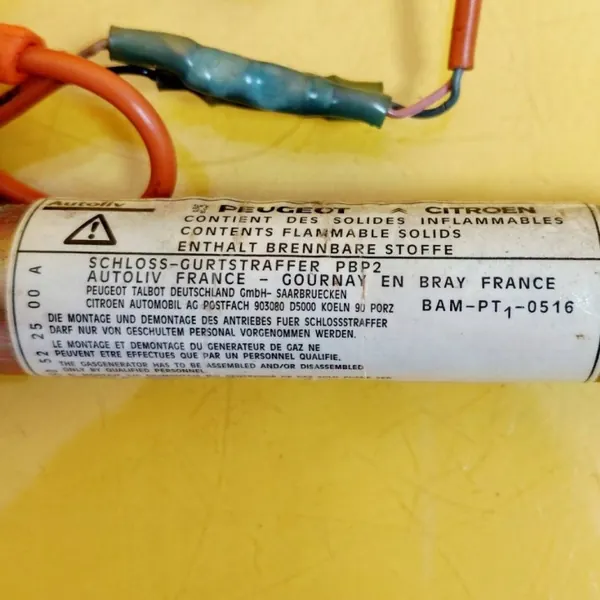 Fivela cinto esquerda dianteira OEM DRC98385 Citroen Saxo image 3