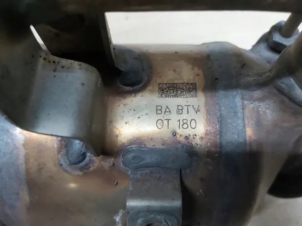 E21 KATALIZATOR 30 tyś - Toyota OE Katalysator image 4