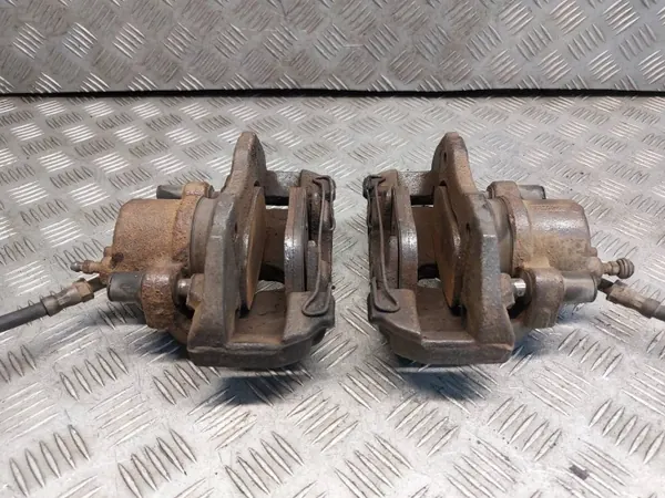 Discos + Pastilhas + Pinças Dianteiras OEM TARCZE PRZÓD image 7