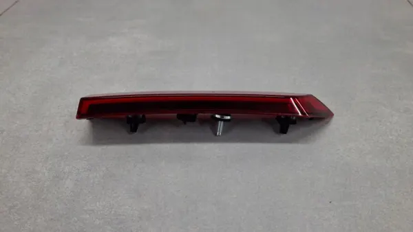 Moldura & Refletor Esquerdo Portinhola Opel OE OEM image 4