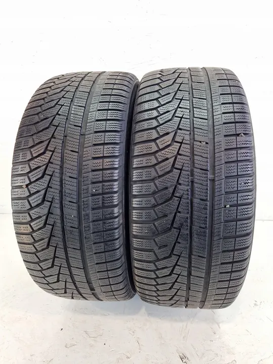 Hankook Winter i*cept evo2 W320 235/45R18 98V XL image 2