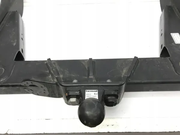 Barra de reboque Ford Transit MK8 BK3119D520BE - Usado image 3