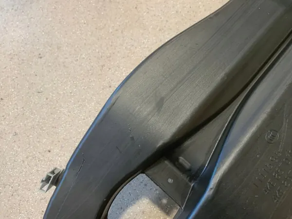Conduit d'air Audi e-tron OEM 4KE857039 - Occasion image 9
