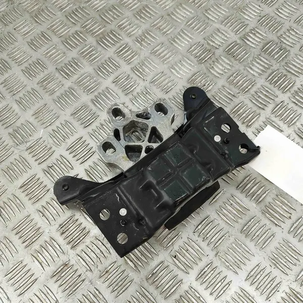 Soporte de motor izquierdo VW T-ROC (A11) 5Q0199555AB image 5
