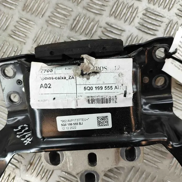Soporte de motor izquierdo VW T-ROC (A11) 5Q0199555AB image 6