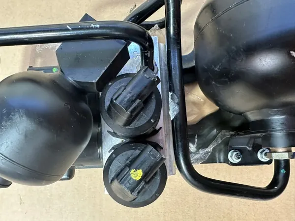 Bloco de válvulas OEM A2203200358 para Mercedes SL R230 image 3