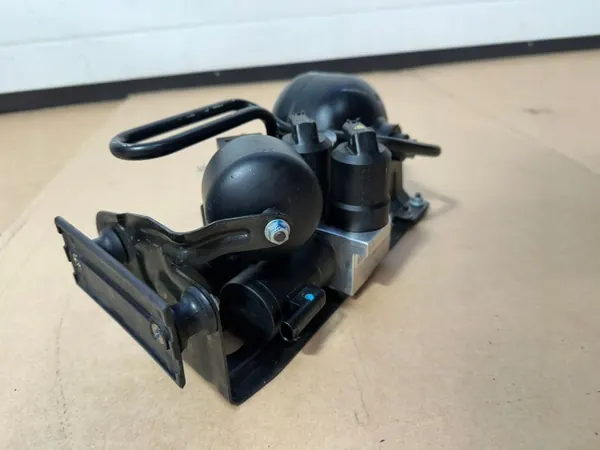 Bloco de válvulas OEM A2203200358 para Mercedes SL R230 image 6