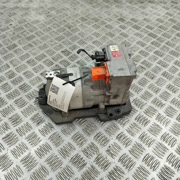 A/C Kompressori Skoda Enyaq iV 2022 image 3