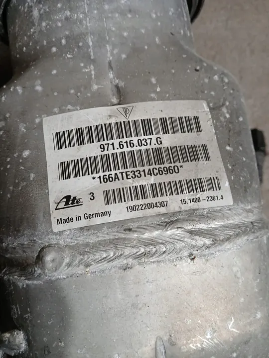 Vasen jousitusyksikkö Porsche Panamera Turbo 971 image 5