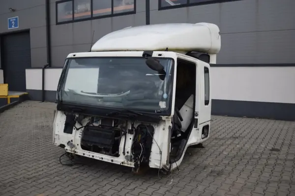 Squelette de Cabine DAF CF - Pièce DAF OE d'Occasion image 2