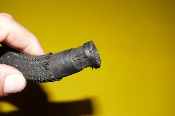 Mangueira de direção assistida Audi A6 C6 3.0 TDI 04-08 OEM 4F1422891A image 5