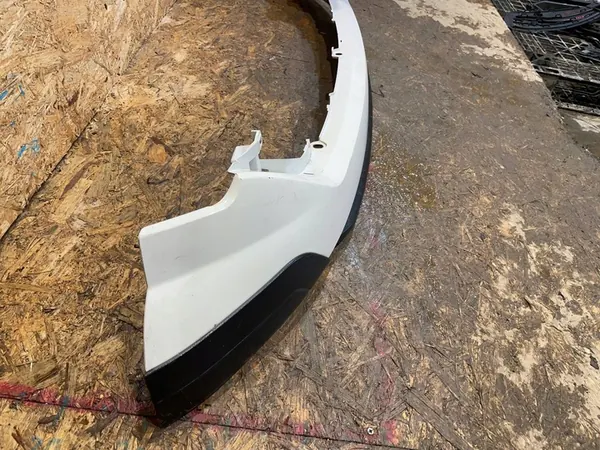 Iveco Daily IV 4 (VI 6) 14-19 Rivestimento Paraurti Anteriore image 2