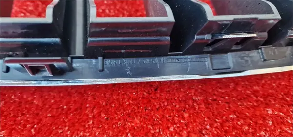 BMW X3 X4 F25 F26 Left Grille OE 51117338571 image 4