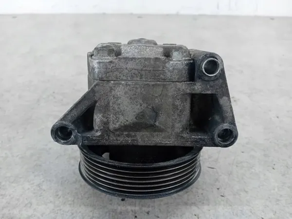 Pompe de direction assistée OEM 6G91-3A696-AD pour Ford image 5