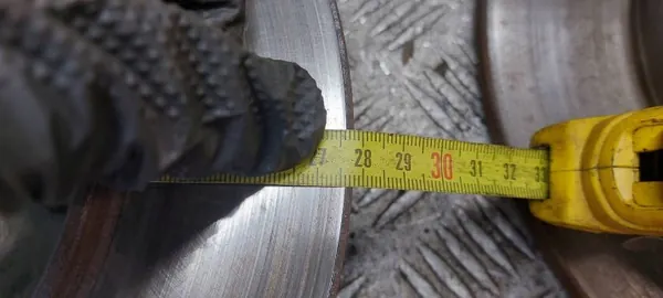 Gebrauchte Mercedes Bremscheiben & Bremssättel Heck W210 E300 image 3