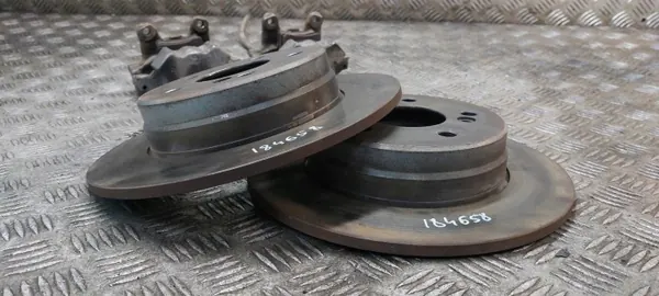 Gebrauchte Mercedes Bremscheiben & Bremssättel Heck W210 E300 image 4