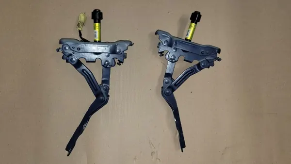 Motorkapscharnierset OEM Y3Y voor Hyundai Tucson III 15-20 image 4