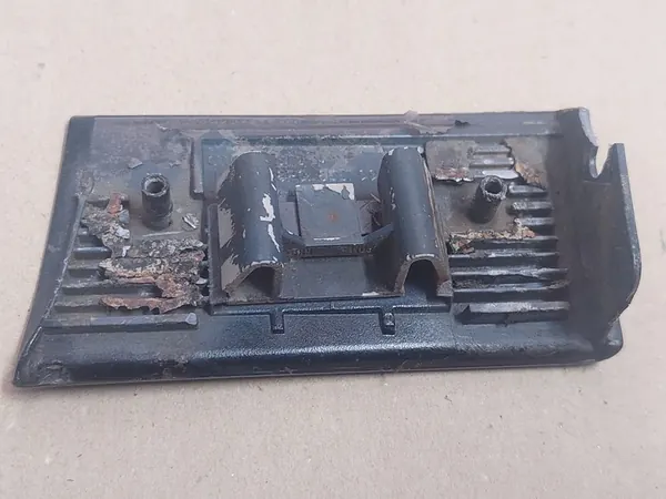 AUDI A3 8P Garniture de garde-boue avant gauche LY9B image 3