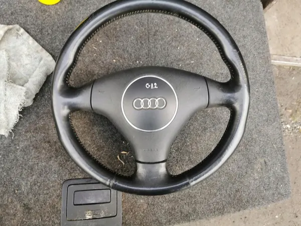 Volant en cuir Audi A6 A3 A4 image 1