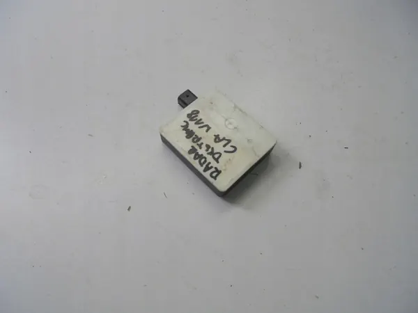Mercedes Distronic Radarsensor OEM A0009004639 image 2
