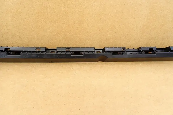 OEM 32216525 Volvo XC90 II Soporte de Umbral Izquierdo Trasero image 4