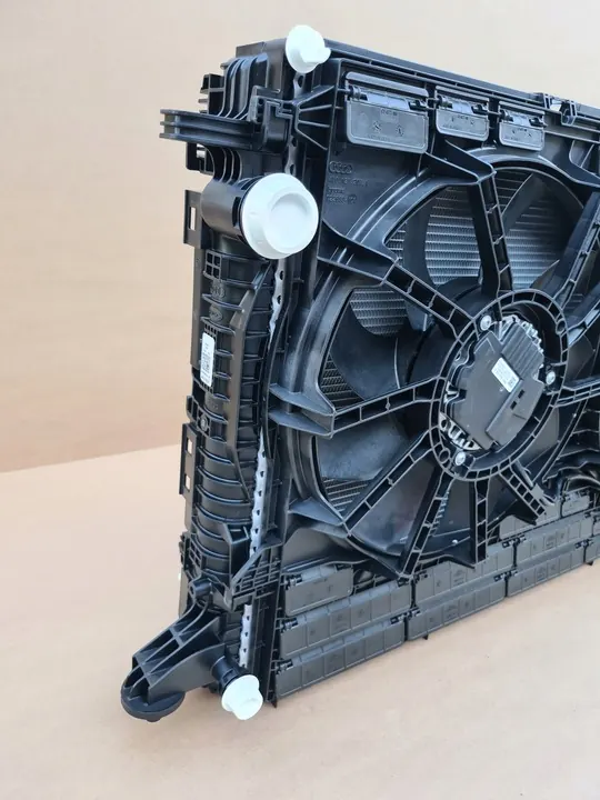 Radiador Audi SQ7 4.0TDI 4.0TFSI image 2