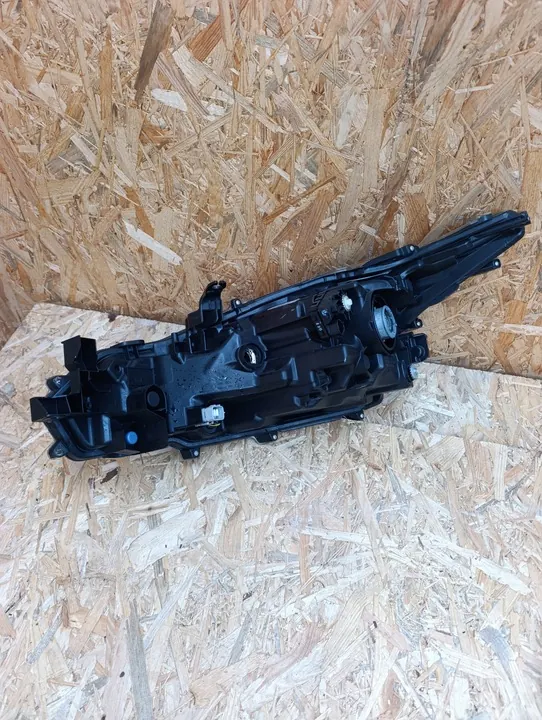 Farol direito Toyota Corolla E21 2019-2025 Sedan NJH65RY image 6