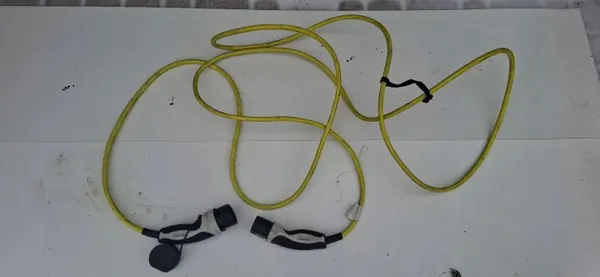 Câble de charge VW Audi Skoda OEM 1EA971639J Occasion image 2