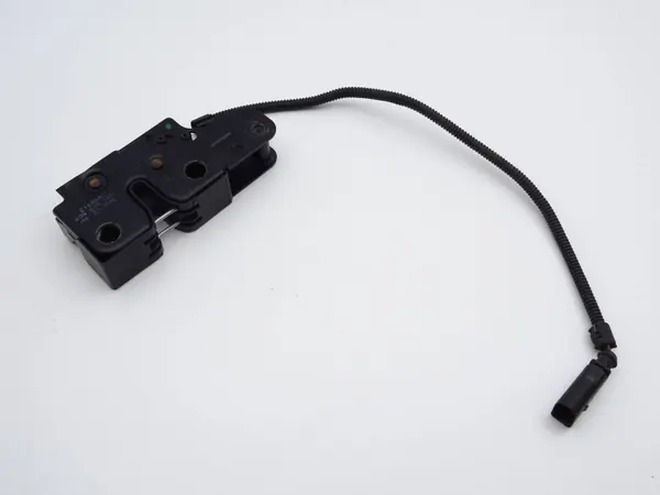 Serrure de Capot VW Golf 5 Plus OEM DRC98799 image 2
