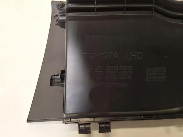 Handskfack Toyota OE 55550-02290 - Begagnad image 4