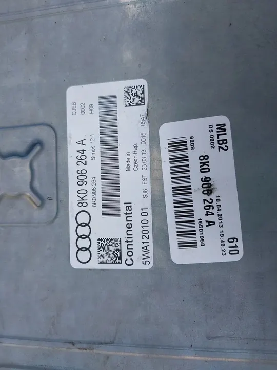 Moottorin ohjausyksikkö Audi A5 8T 1.8 TFSI OEM 8K0906264A image 4