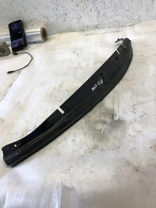Gebruikte spatbordbeschermer OEM YP00128280 Opel Grandland X image 3
