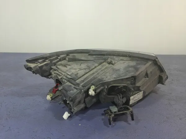 SKODA SUPERB II LIFT Vasemman Puolen Ajovalo EU 3T1941017H image 4