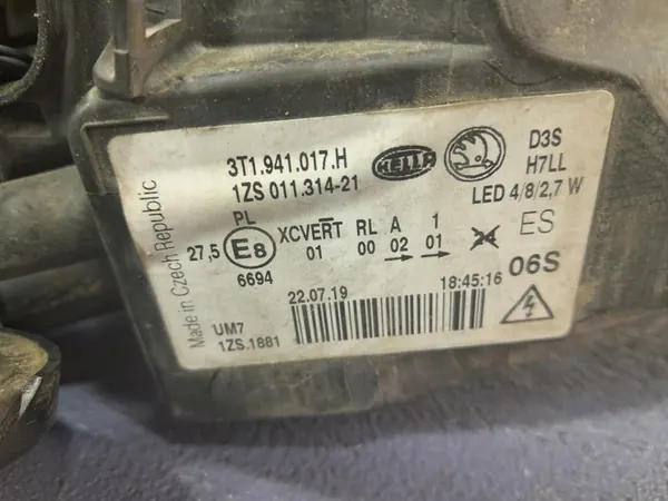 SKODA SUPERB II LIFT Vasemman Puolen Ajovalo EU 3T1941017H image 9