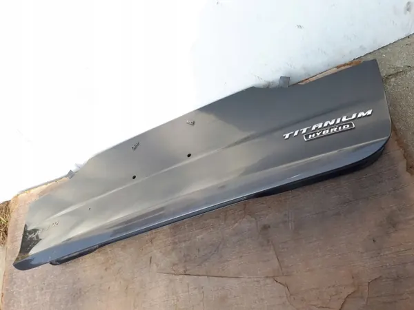 Garniture de coffre Ford OE OEM KS73-F423A40-A image 3