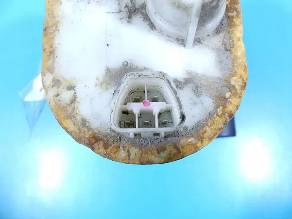 Bomba de combustível Hyundai Matrix 1.6 16V image 3